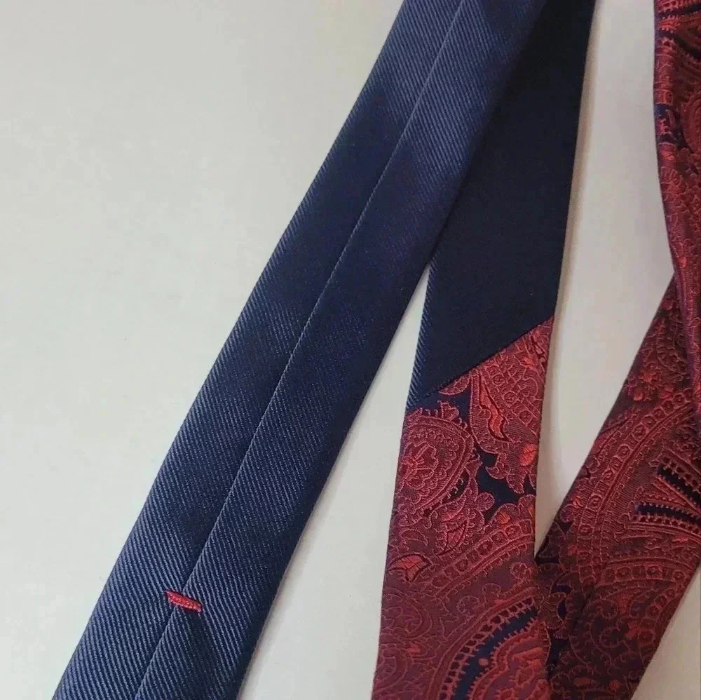 Tommy Hilfiger Men's  Paisley Red and Blue Men's Tie
